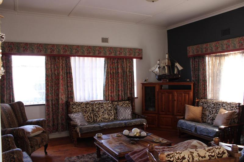 3 Bedroom Property for Sale in Fraserburg Northern Cape